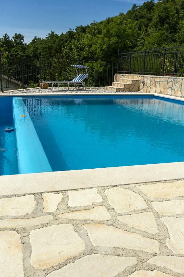 Jovich Apartments 2 Mošćenička Draga Exterior foto